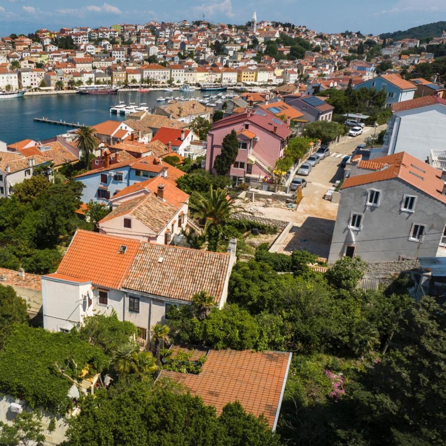 Apartments Dominik Mali Losinj Exterior photo